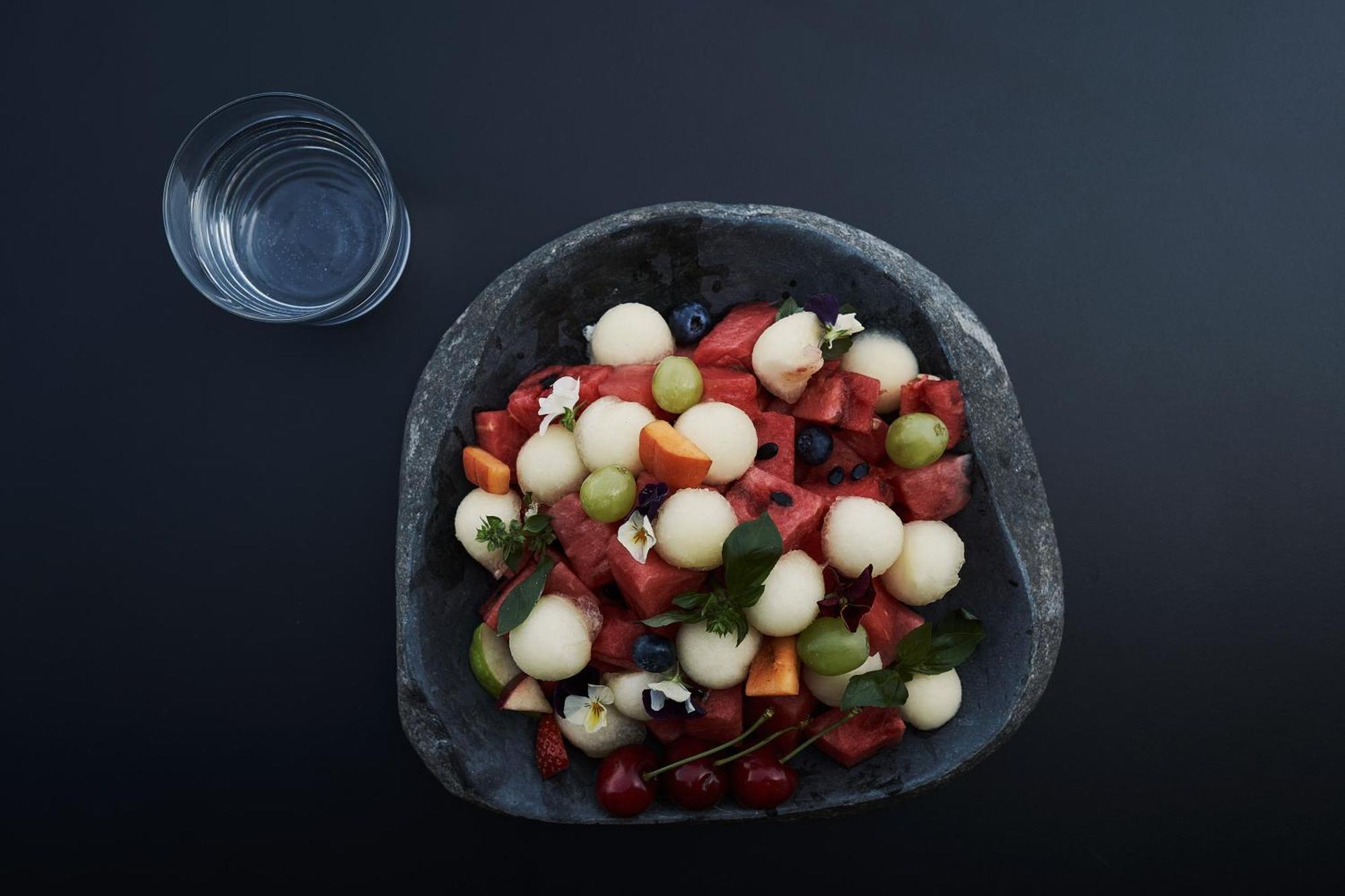 The Newel Psychiko Hotel Athén Kültér fotó Fruit salad